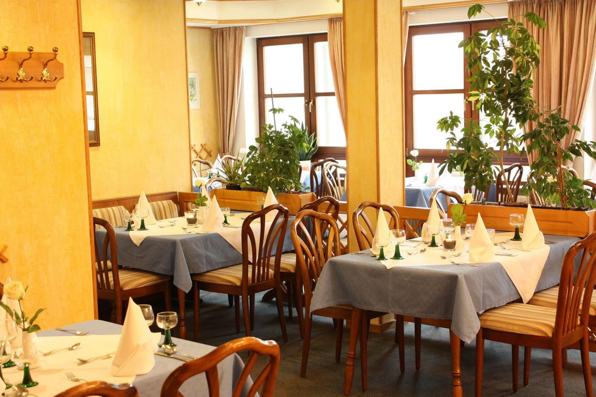 Zum Biber Hotel